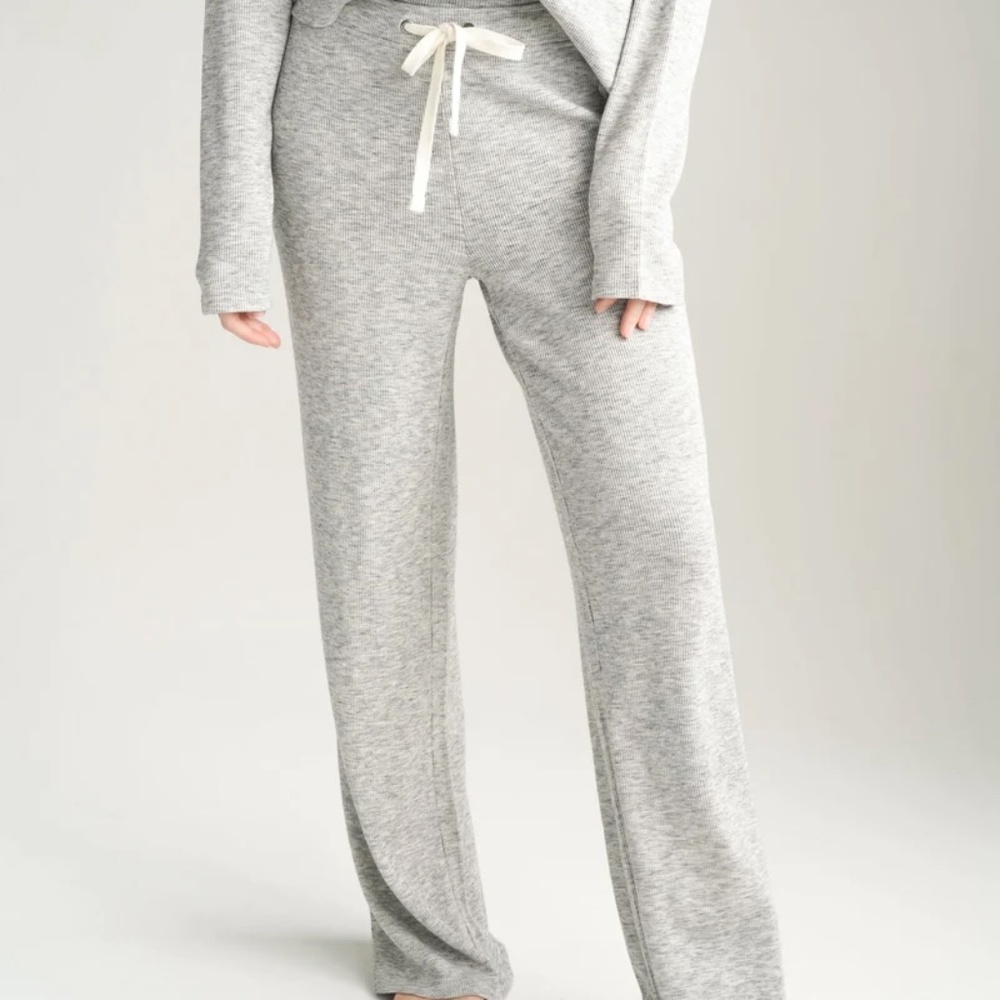 NWOT Carly Jean Lounge Pants